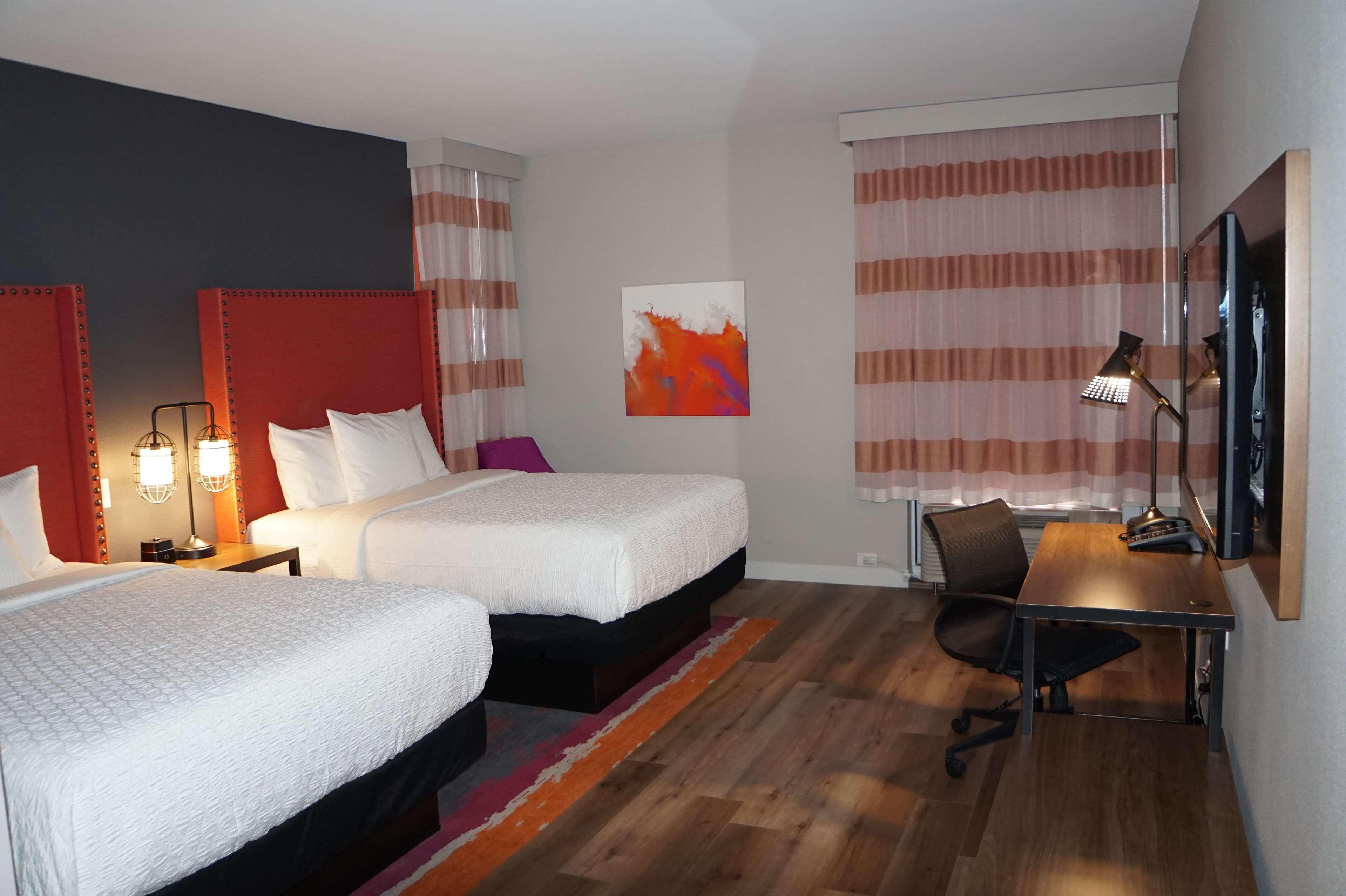 La Quinta Inn&Suites by Wyndham Lewisville Extérieur photo